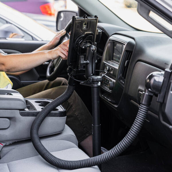 Ram mounts gds uni-conn charging dock - 2-hole amps pattern - usb-c connector - screw set Ram mounts gds uni-conn charging dock - 2-hole amps pattern - usb-c connector - screw set - image 7