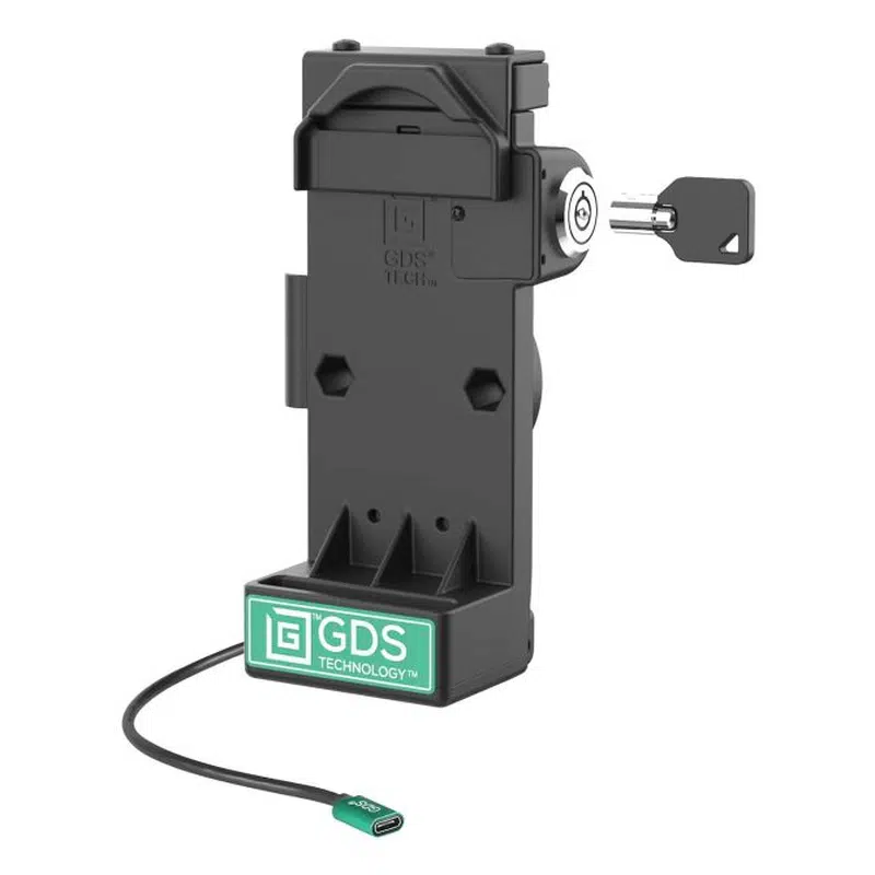 RAM Mounts GDS Uni-Conn fjäderbelastad laddningsdocka med nyckellåsning - 2-håls AMPS-mönster - USB-C-kontakt - Skruvsats